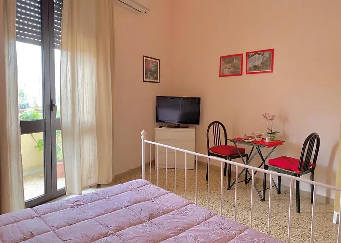 Luna Piena Bed & Breakfast 3*